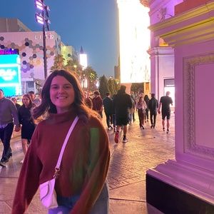 Meet your Posher, Madeline